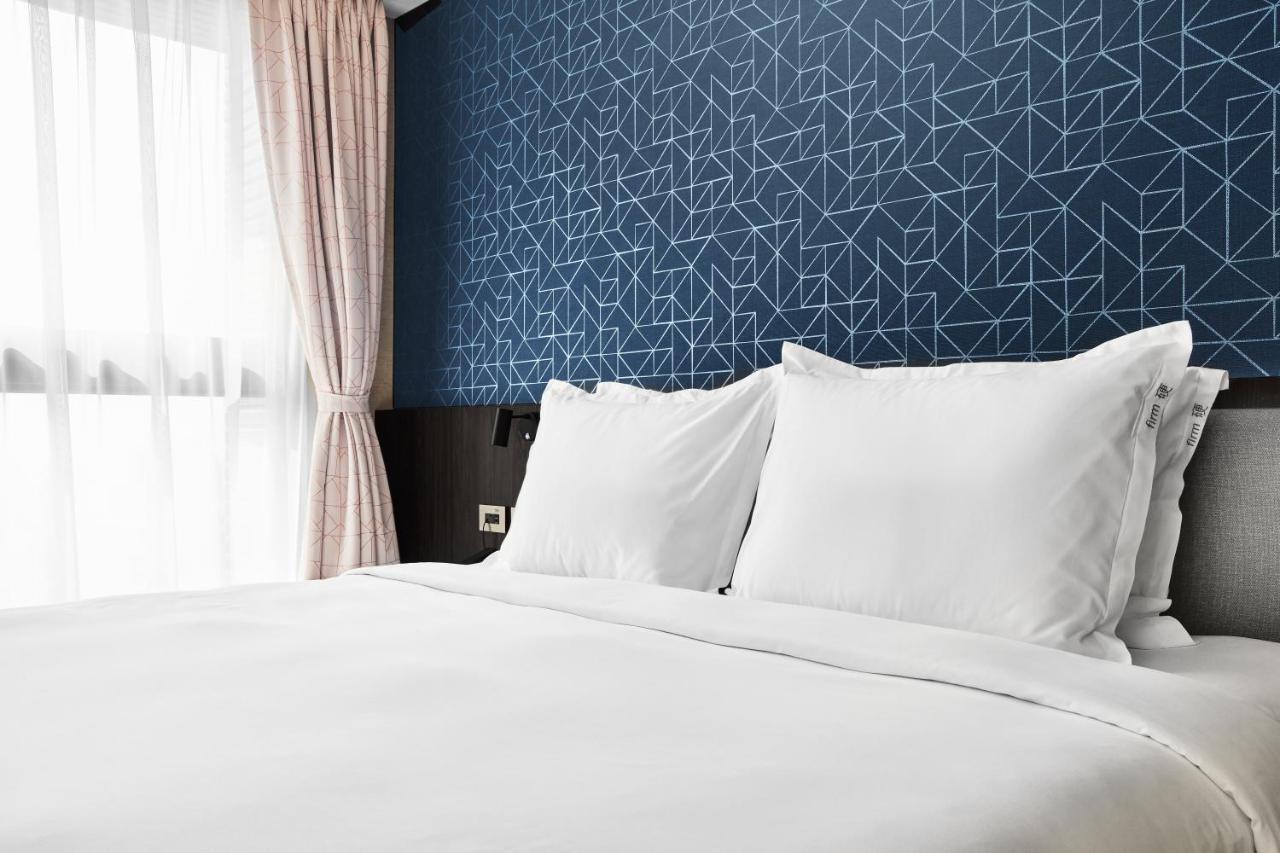 Holiday Inn Express Kaohsiung Love River By Ihg Exterior foto