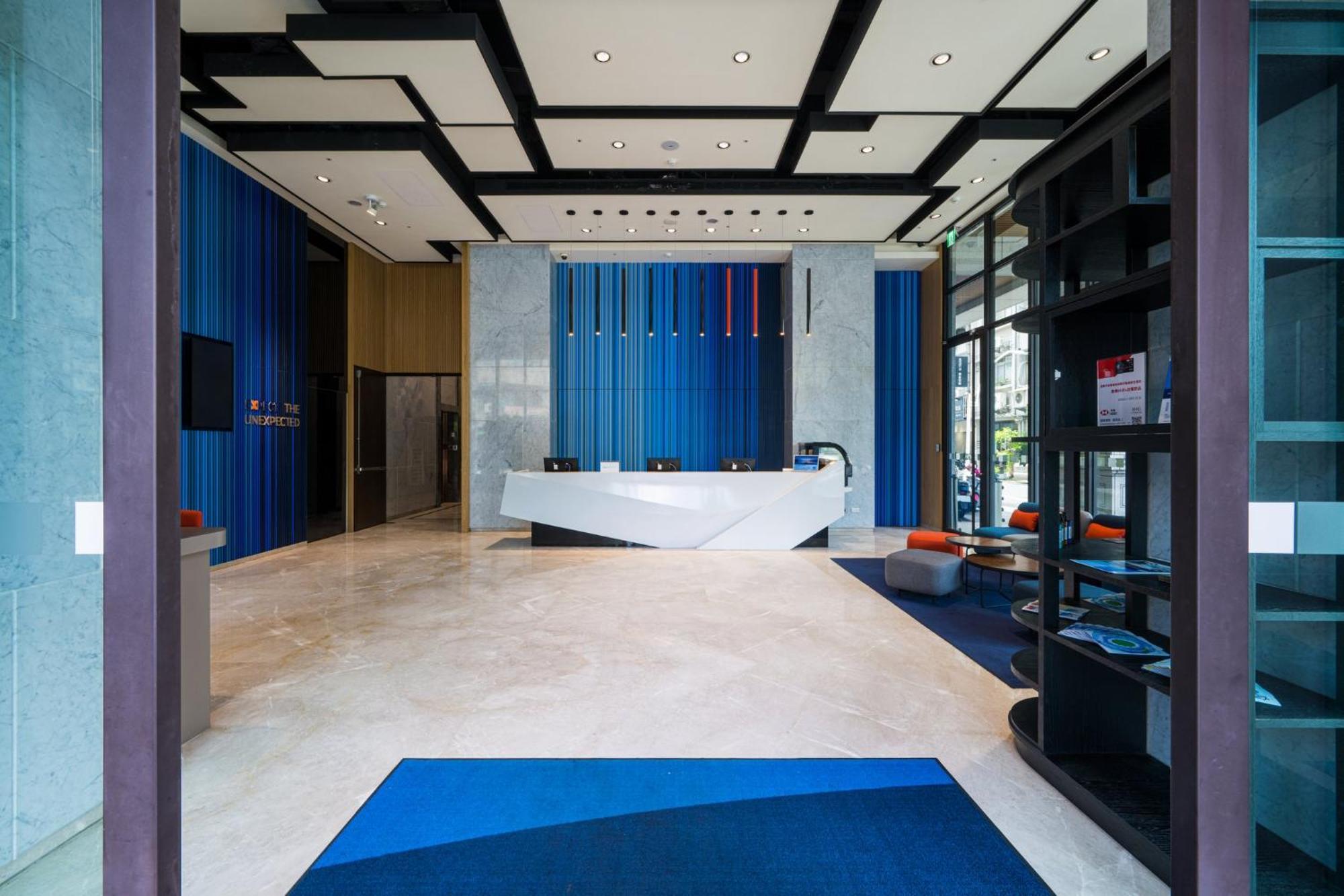 Holiday Inn Express Kaohsiung Love River By Ihg Exterior foto